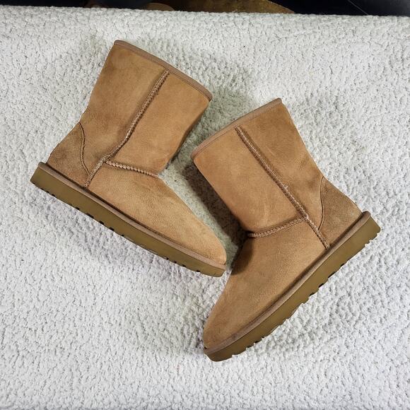 UGG Classic Short Boot women's bootie chestnut size  8 - Picture 3 of 6